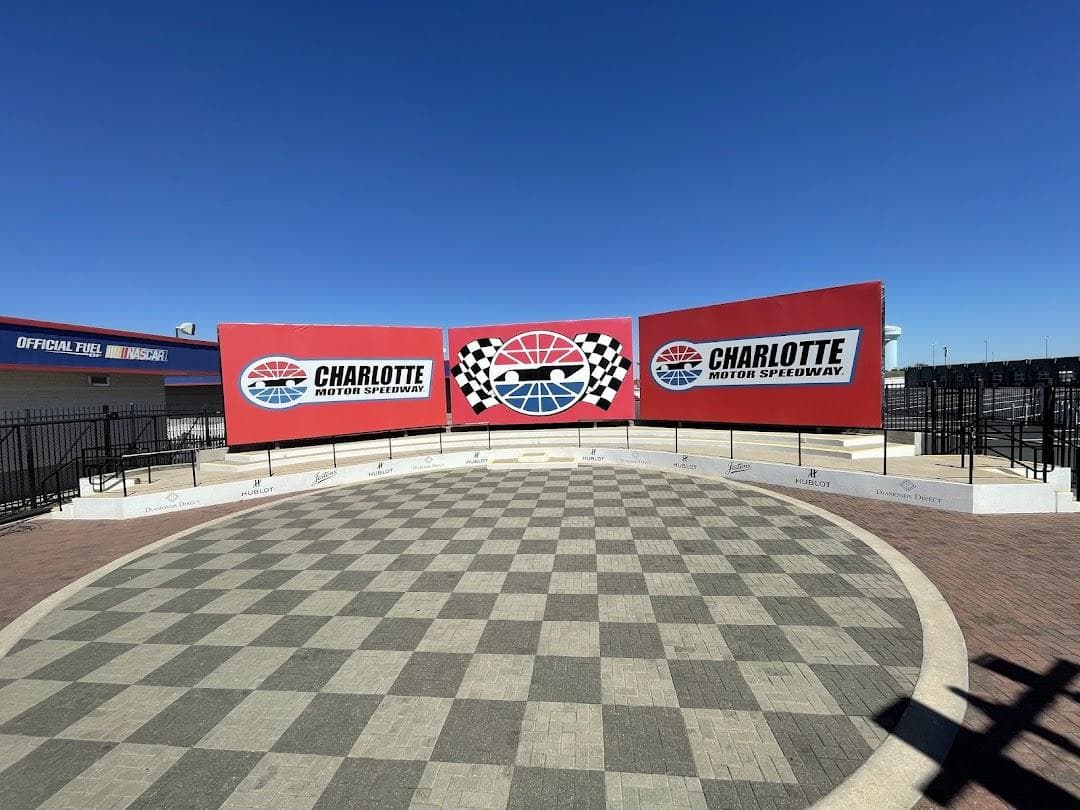 Charlotte Motor Speedway photo 6