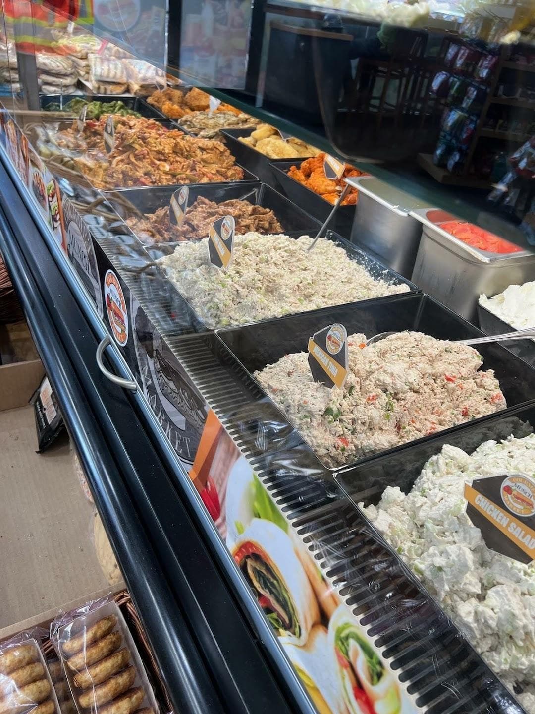 Munch Gourmet Market photo 3