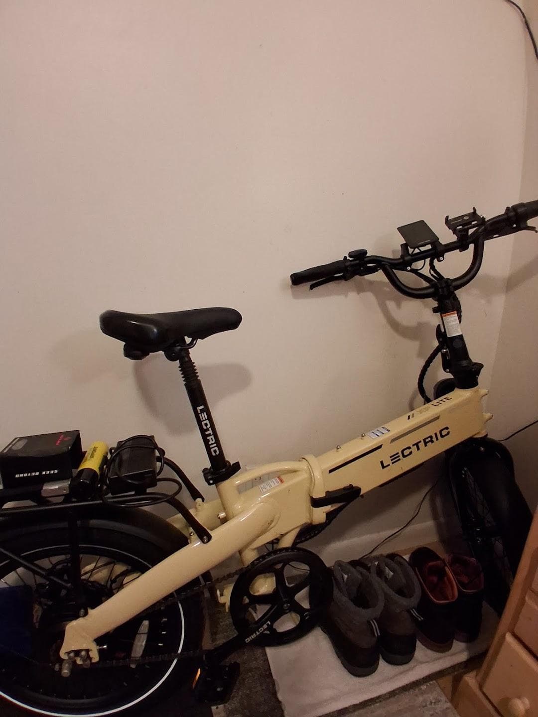 Casa Bikes @ AMPED! *E-Bikes, Cargo Bikes, and Bike Repair* photo 3