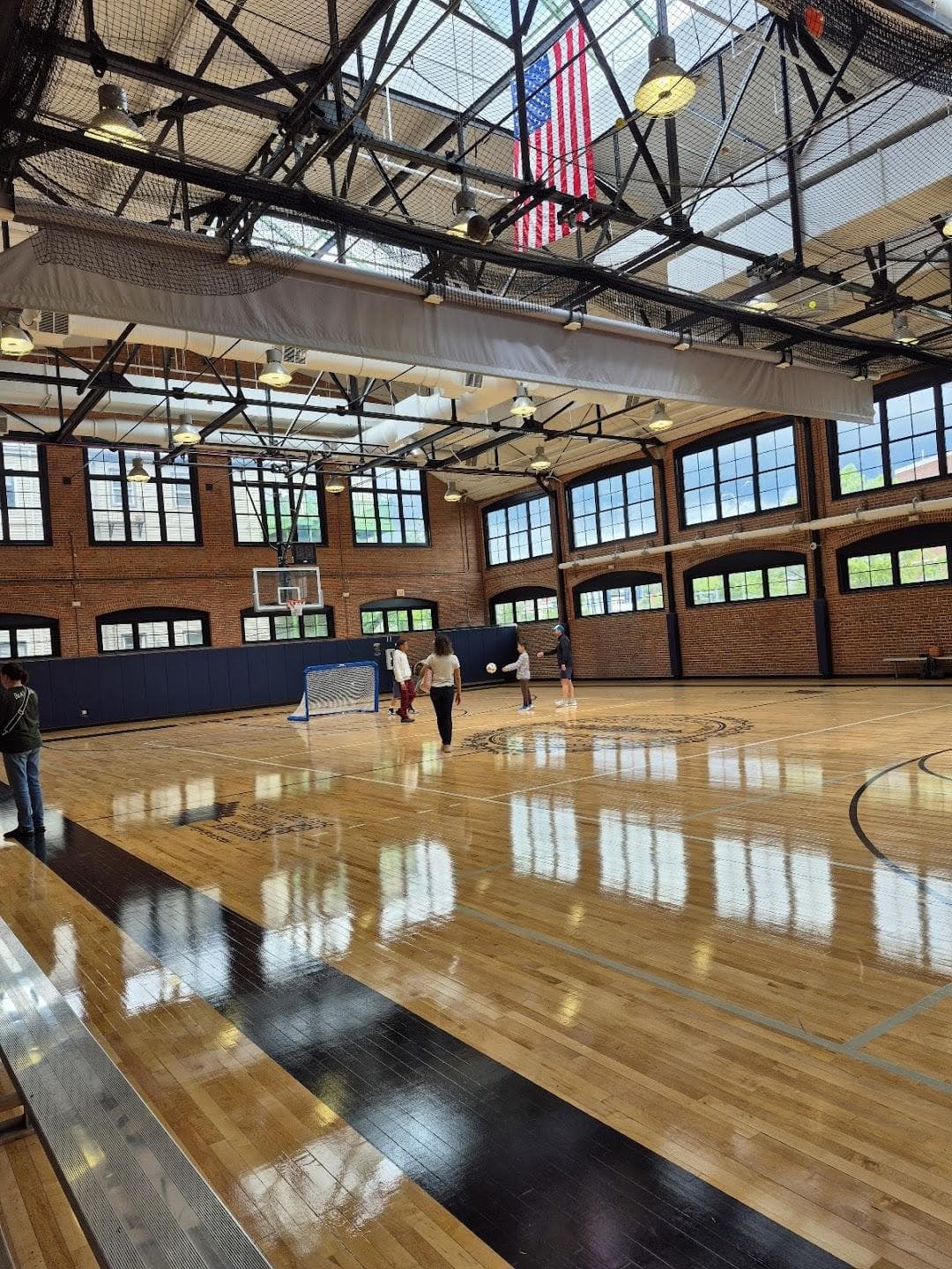 Paris Street Community Center photo 5