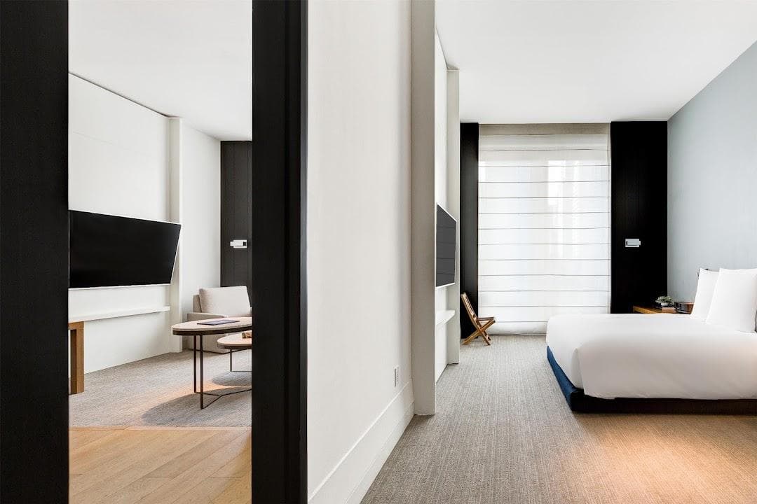 Andaz 5th Avenue, by Hyatt photo 1