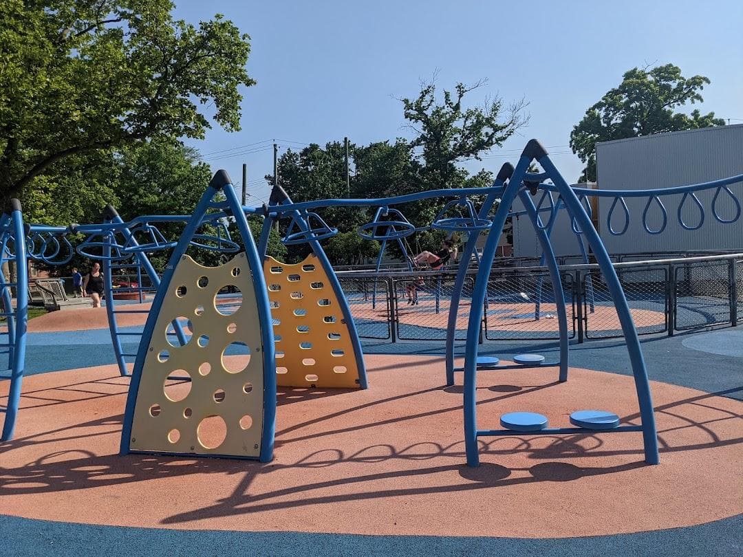 Schmul Park photo 3