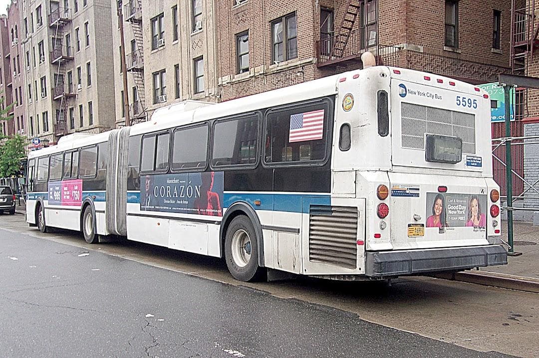 Grand Concourse/E 192 St photo 3