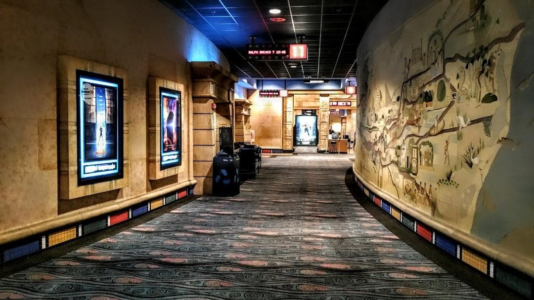 Cinemark Paradise 24 and XD photo 6