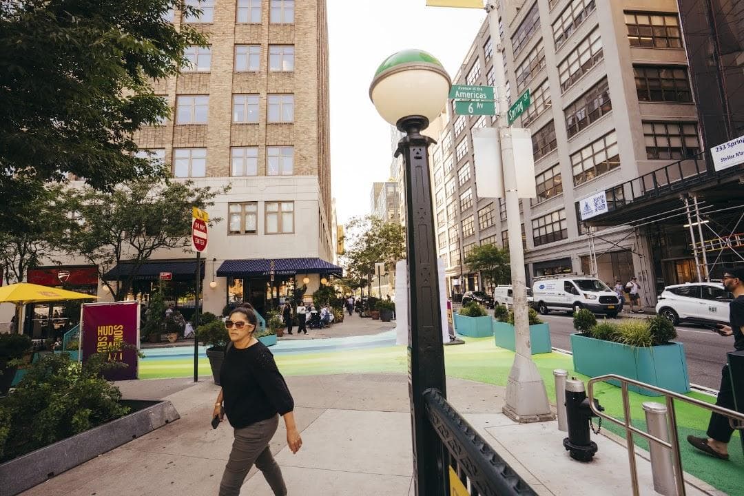 Hudson Square Plaza photo 5