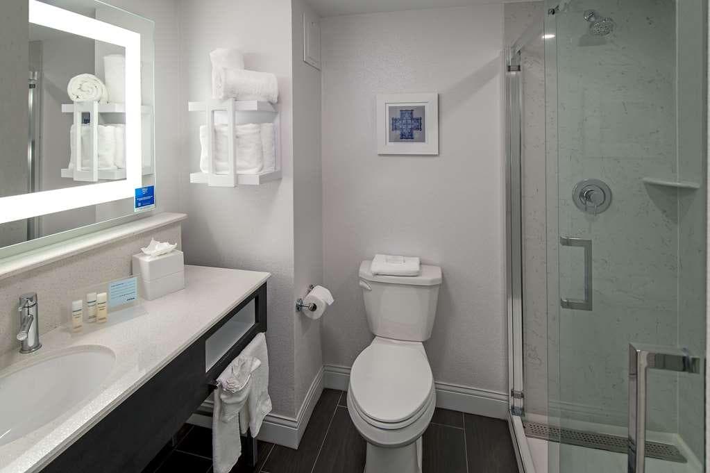 Hampton Inn & Suites Fairfield photo 4