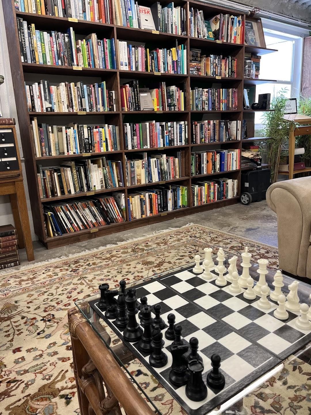 Bookleggers Library photo 4