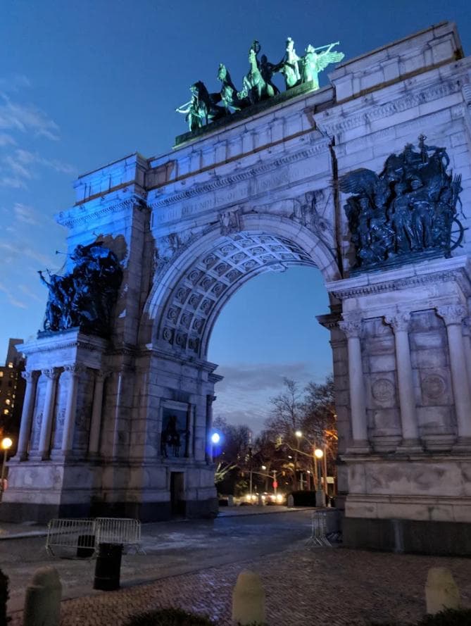 Grand Army Plaza photo 2