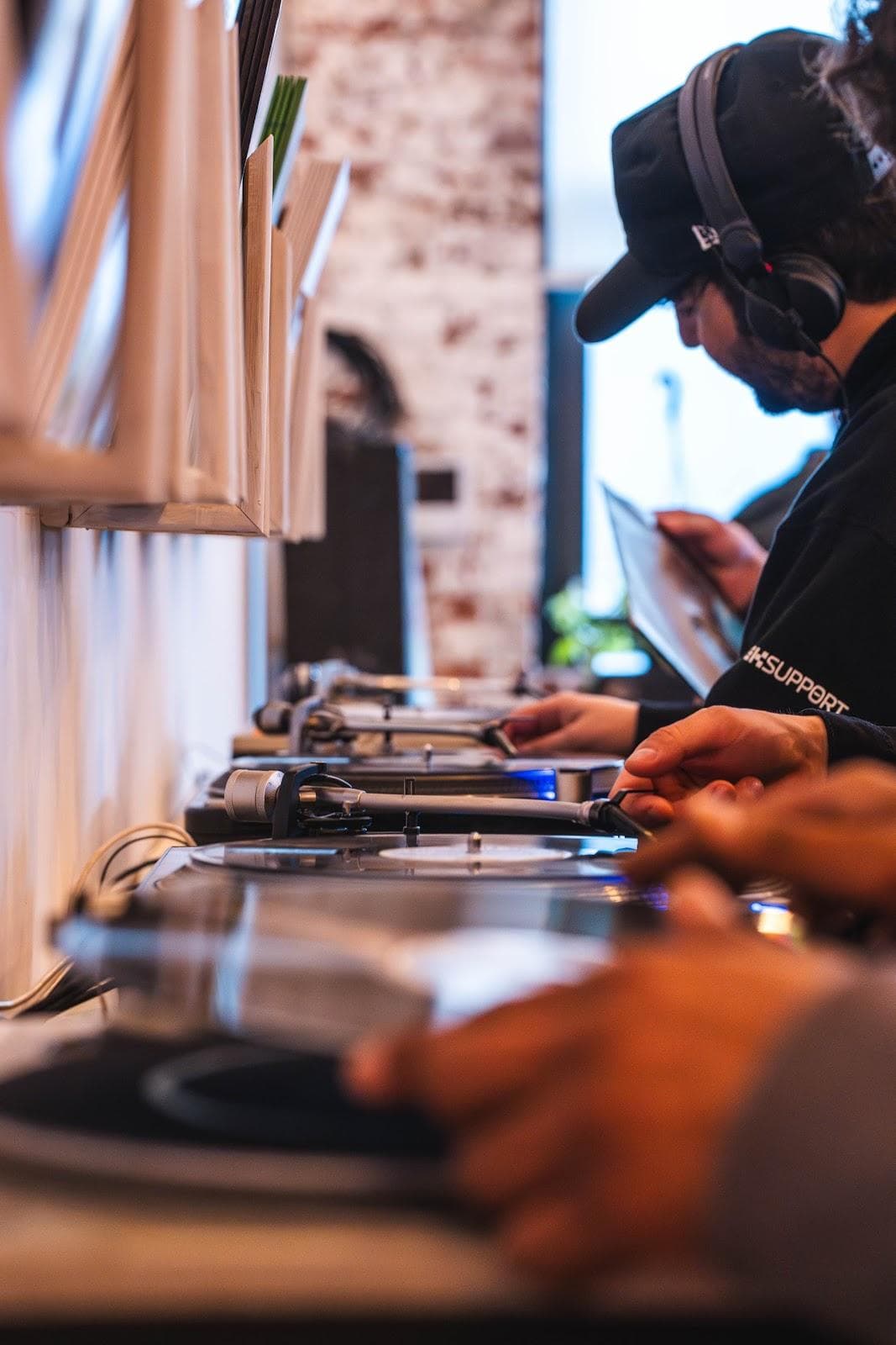 Archivio Records photo 6