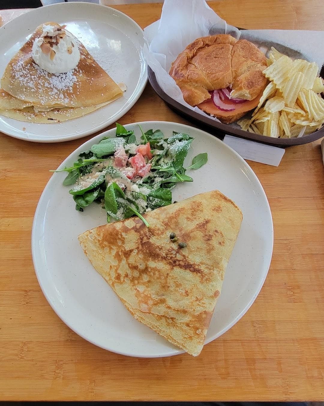 Café Crème - Oltorf photo 1