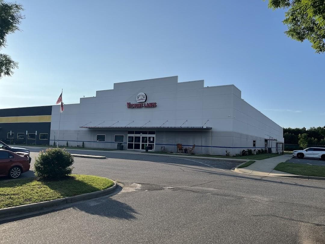 Victory Lanes Entertainment and Events Center photo 6