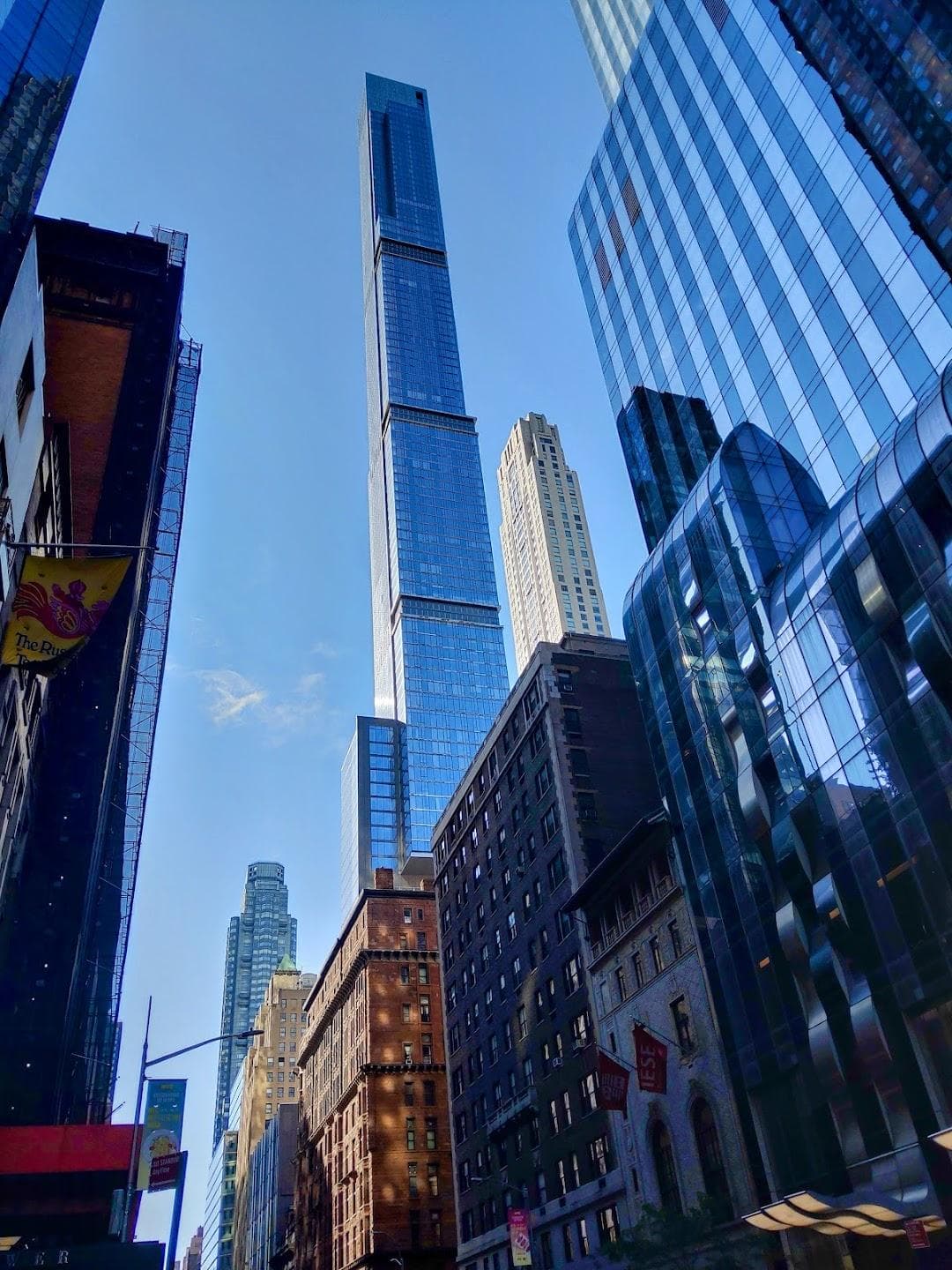 57 St-7 Av photo 3