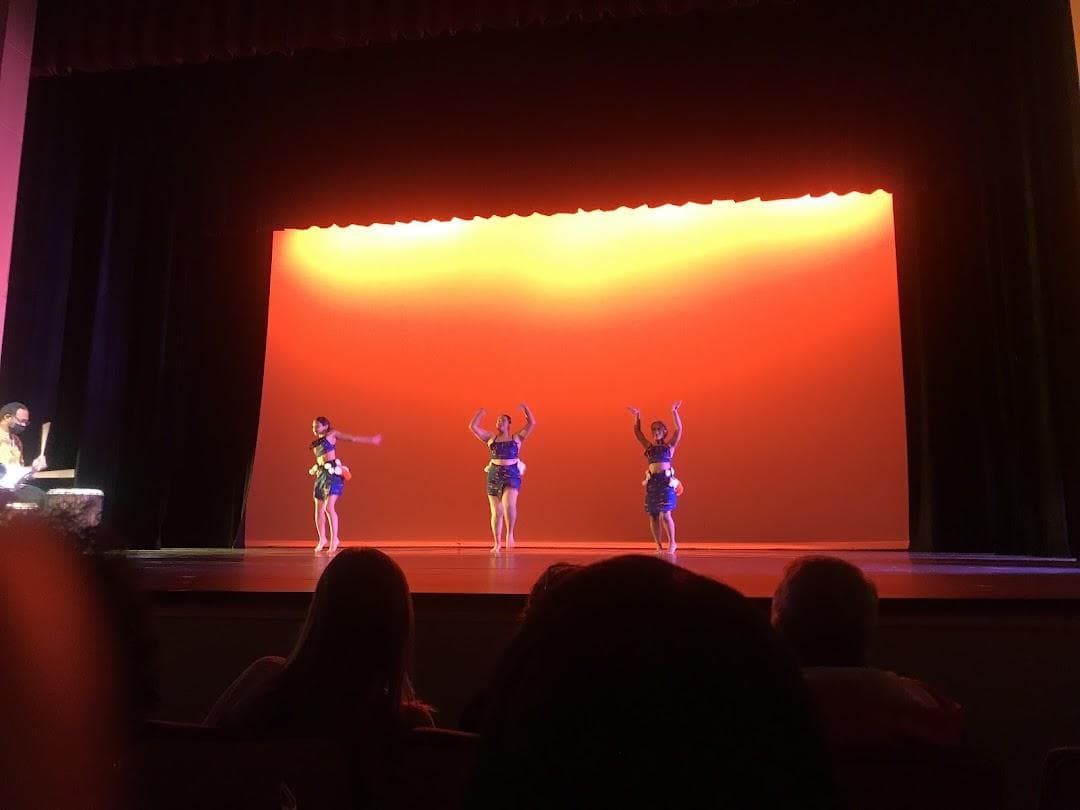 The Rose and Alfred Miniaci Performing Arts Center photo 4