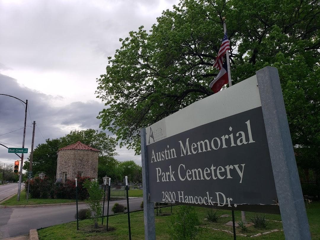 Austin Memorial Park Cemetery photo 6
