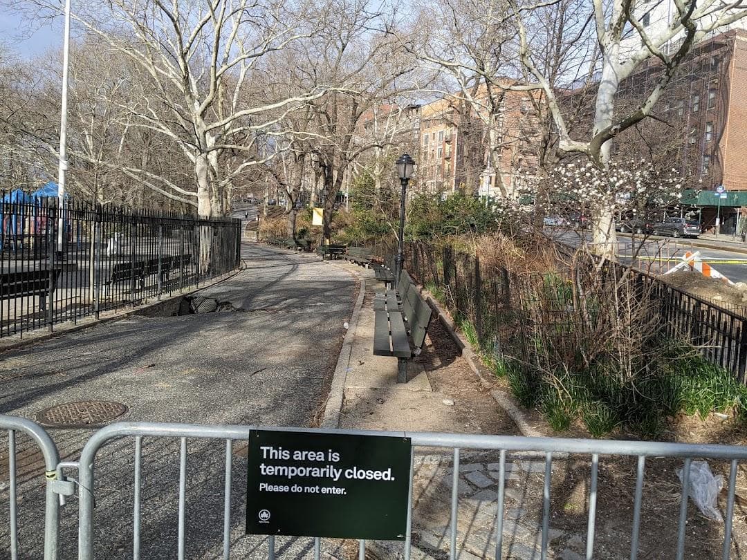 Riverbank Playground photo 4