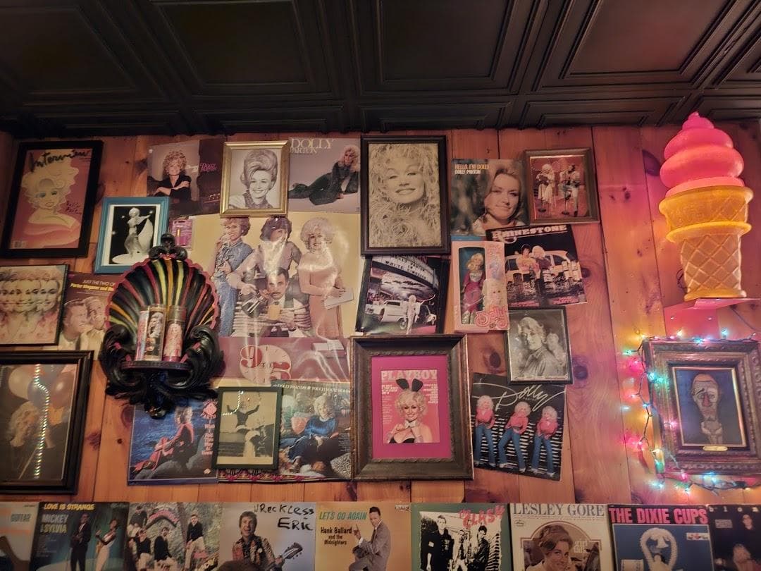 Delux Cafe photo 6