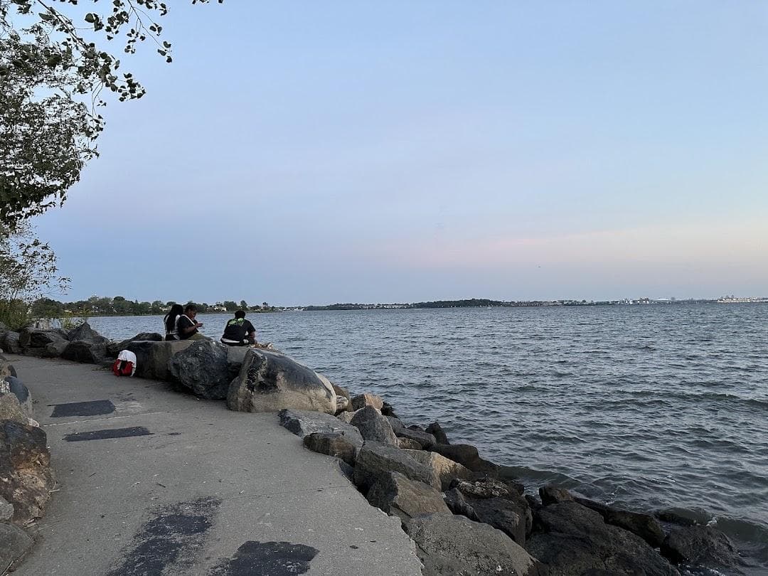 Soundview Park photo 4