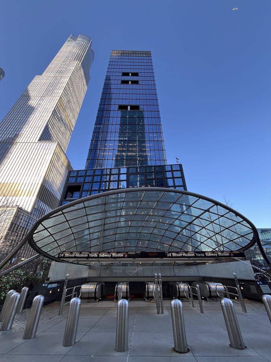 Hudson Yards Public Square and Gardens photo 4