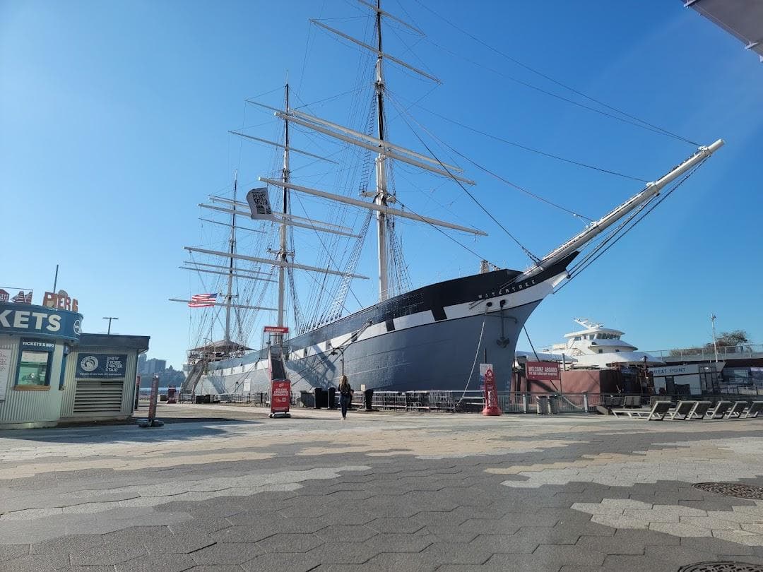 Circle Line Sightseeing Cruises photo 4