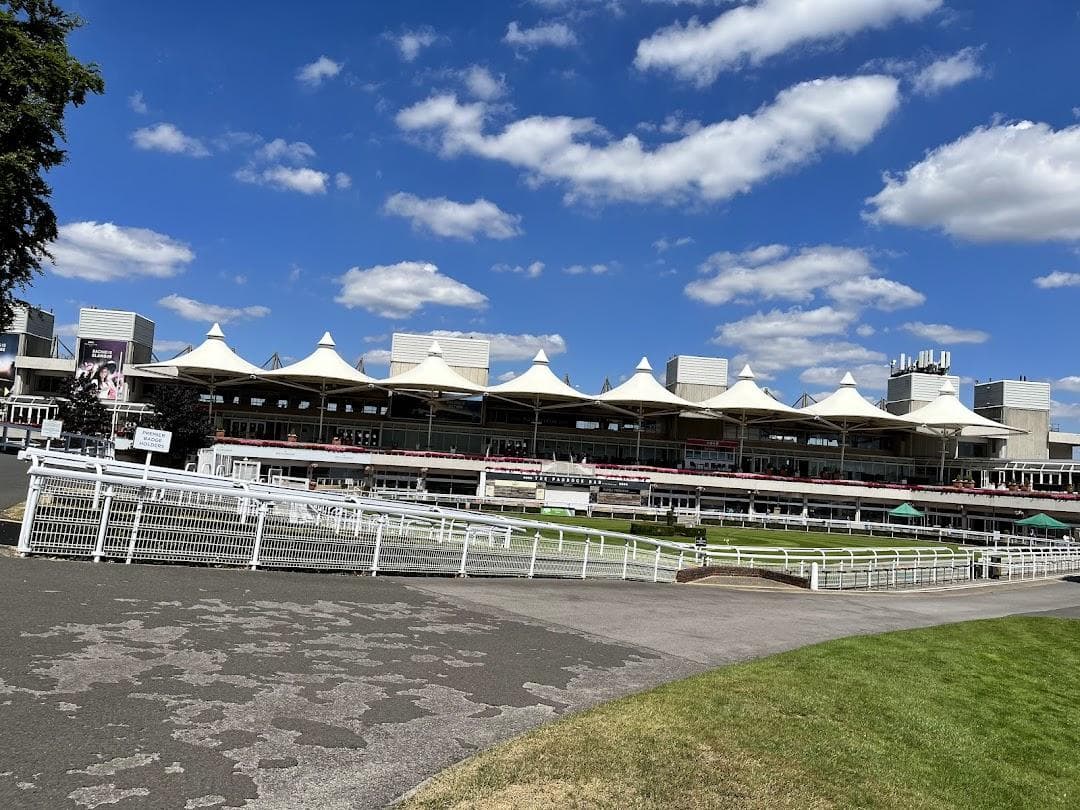 Sandown Park Racecourse photo 2