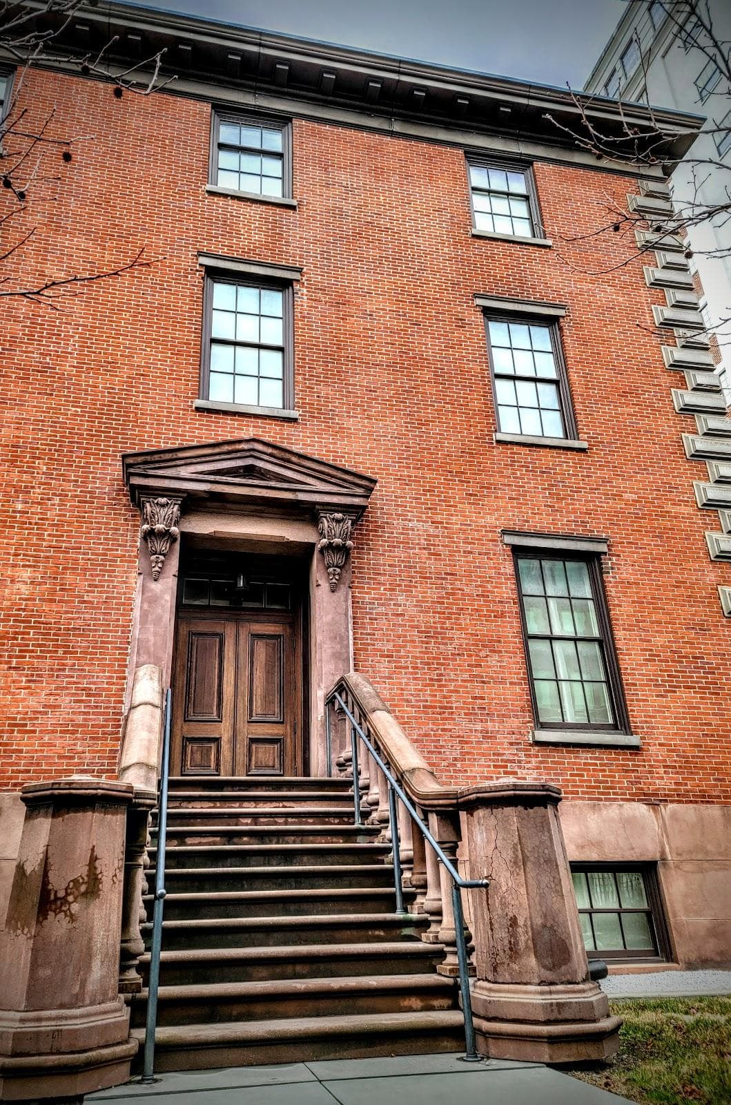 Building 92 photo 5