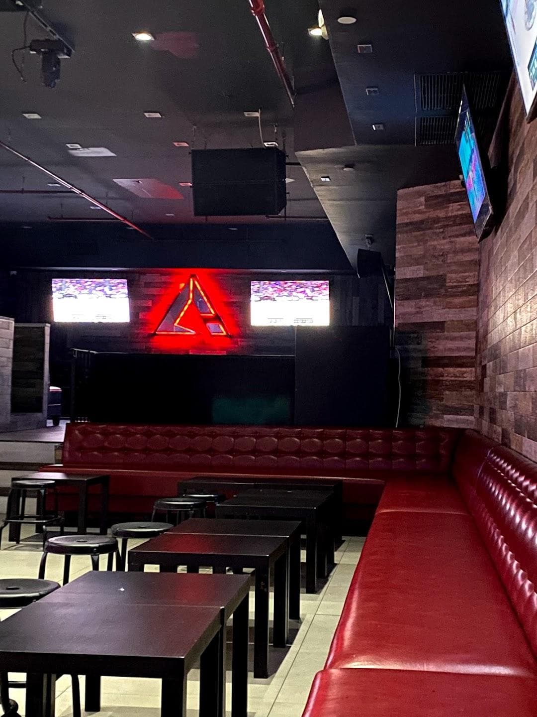 Alpha Restaurant & Lounge photo 6