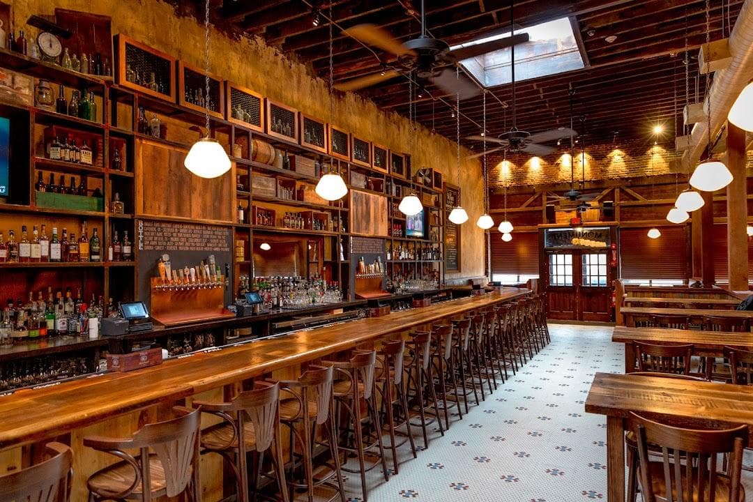 Monument Charlestown Restaurant & Tavern photo 4