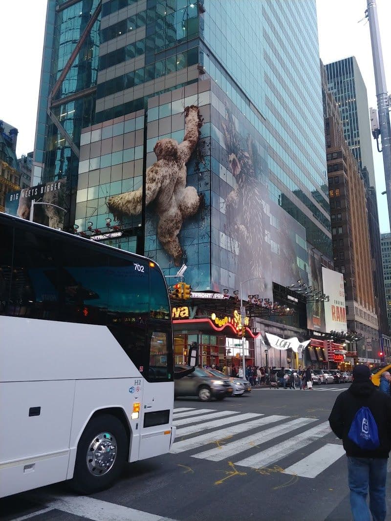 LOL Comedy Lounge in Times Square photo 4