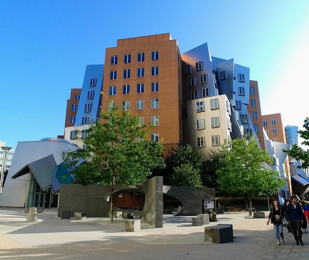 Ray and Maria Stata Center photo 4