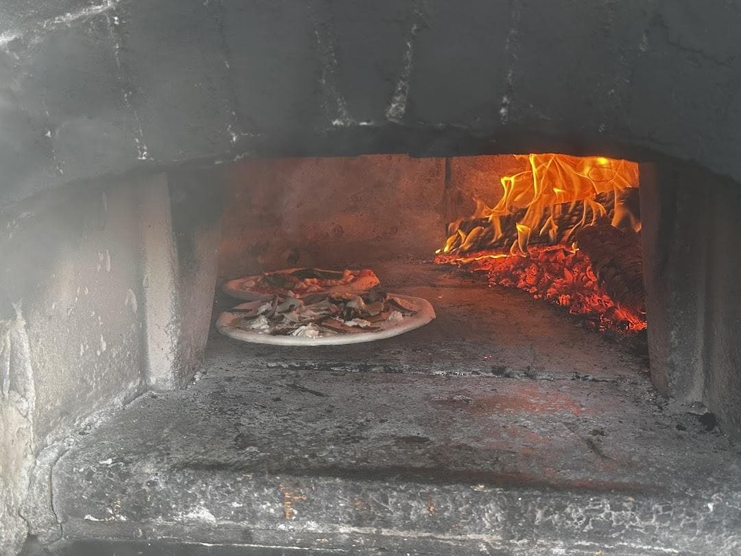 San Antonio's Wood Fired Pizza photo 3