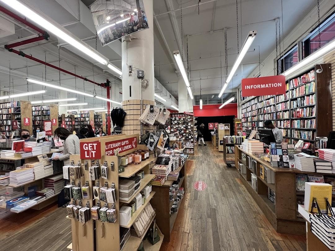 Strand Bookstore photo 3
