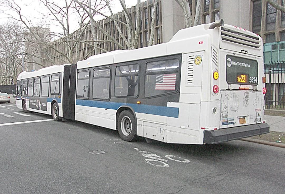 Goulden Ave/Reservoir Av