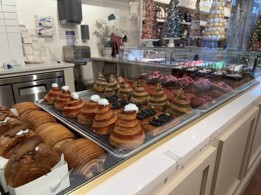 Lakon Paris Patisserie photo 2