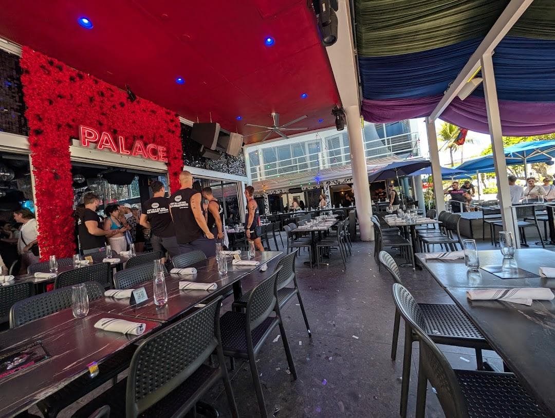 Palace Bar & Restaurant photo 1