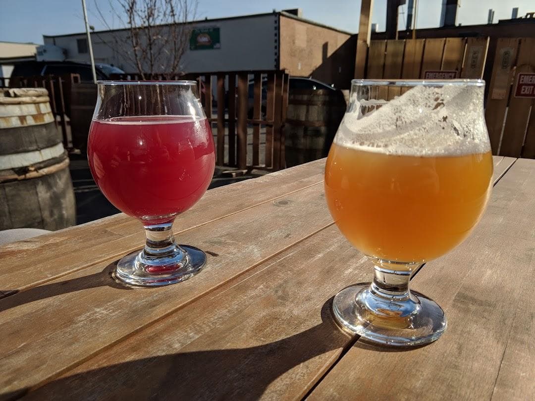 Night Shift Brewing - Everett photo 5