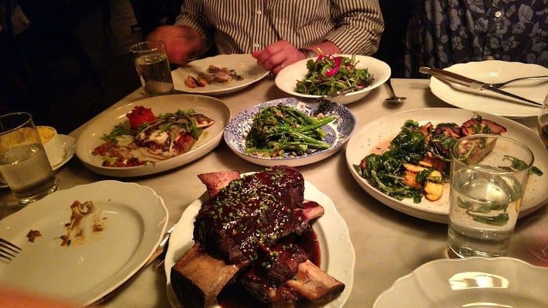ACME photo 1