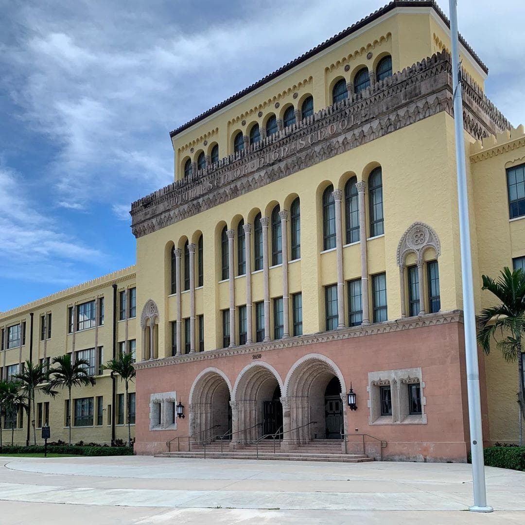 Miami Senior High School photo 3