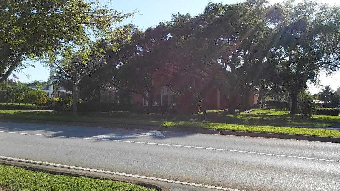 Plantation United Methodist Church photo 6
