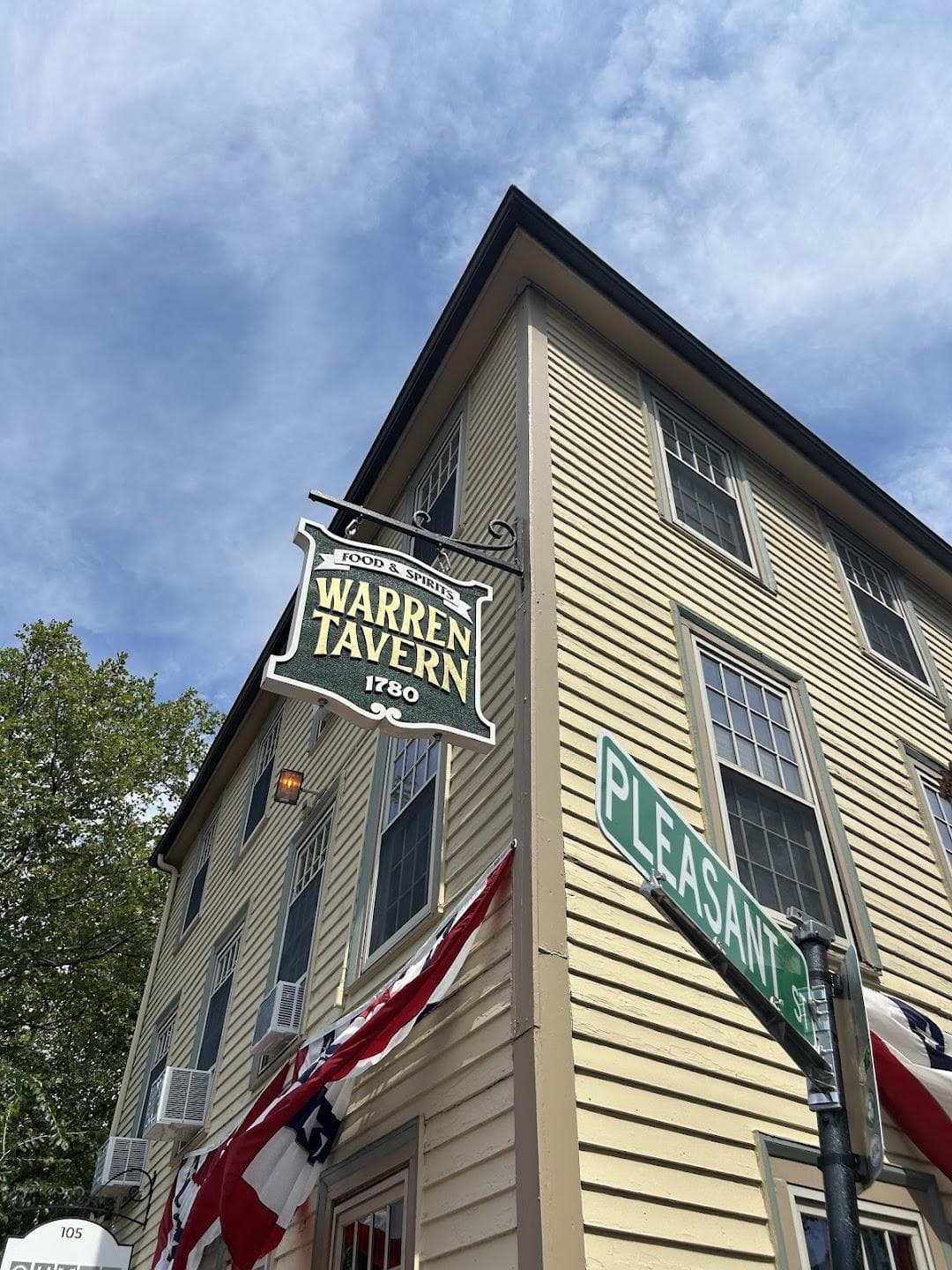 Warren Tavern photo 4