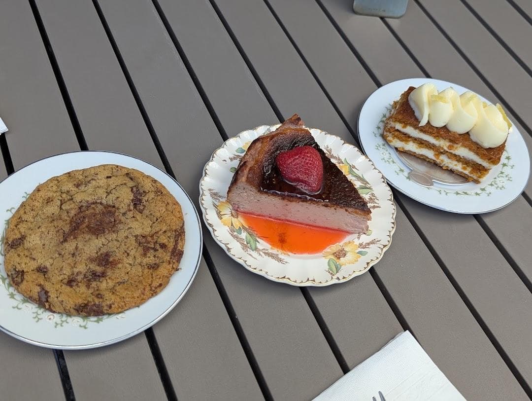 Verveine Cafe & Bakery photo 6