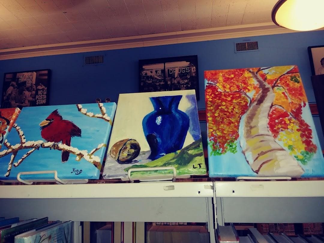 Tompkins Square Library photo 4