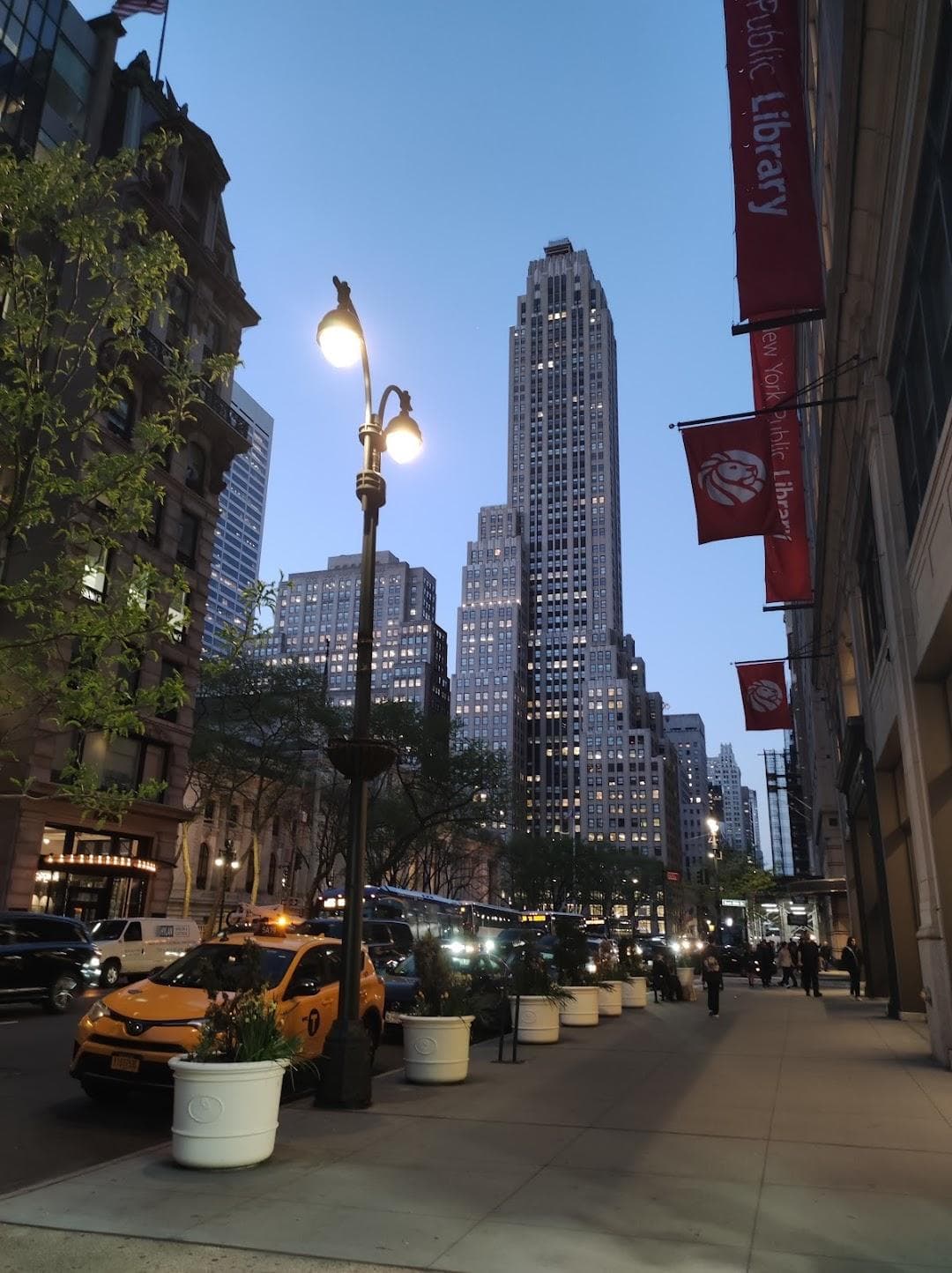 Central Park West/W 72 St photo 1