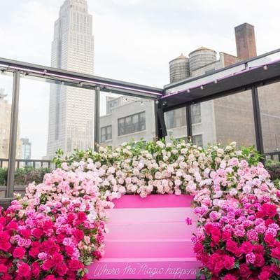 Magic Hour Rooftop Bar & Lounge
