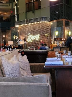 Roxy Bar photo 2
