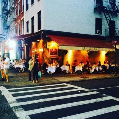 Bistro Les Amis photo 4