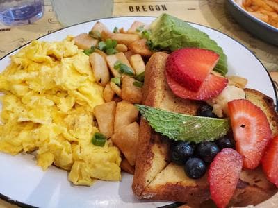 The Grey Dog—Flatiron photo 2