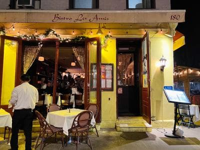 Bistro Les Amis photo 2