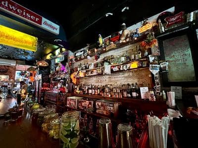 Do or Dive Bar photo 3