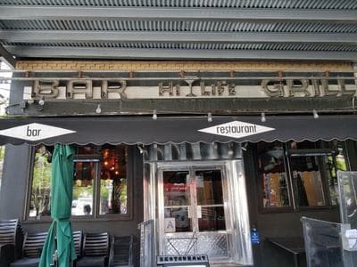 Hi Life Bar & Grill photo 2
