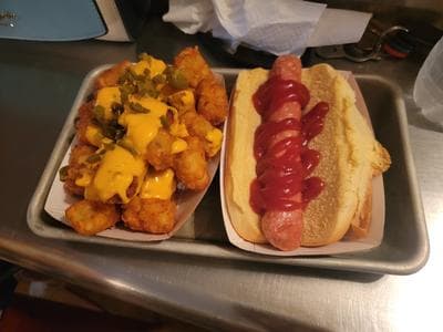 Crif Dogs photo 3